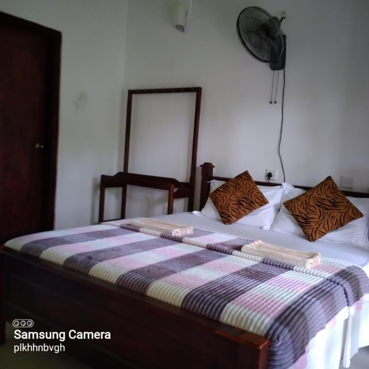 Bed and Breakfast Pasan Guest Ella Exterior foto
