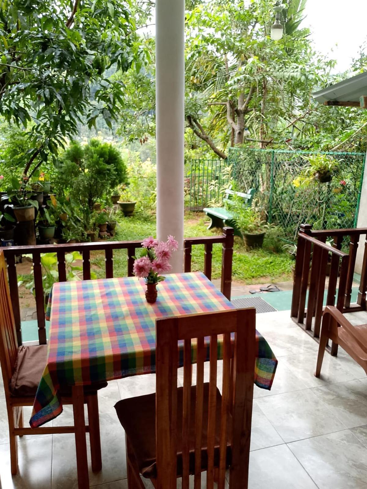 Bed and Breakfast Pasan Guest Ella Exterior foto