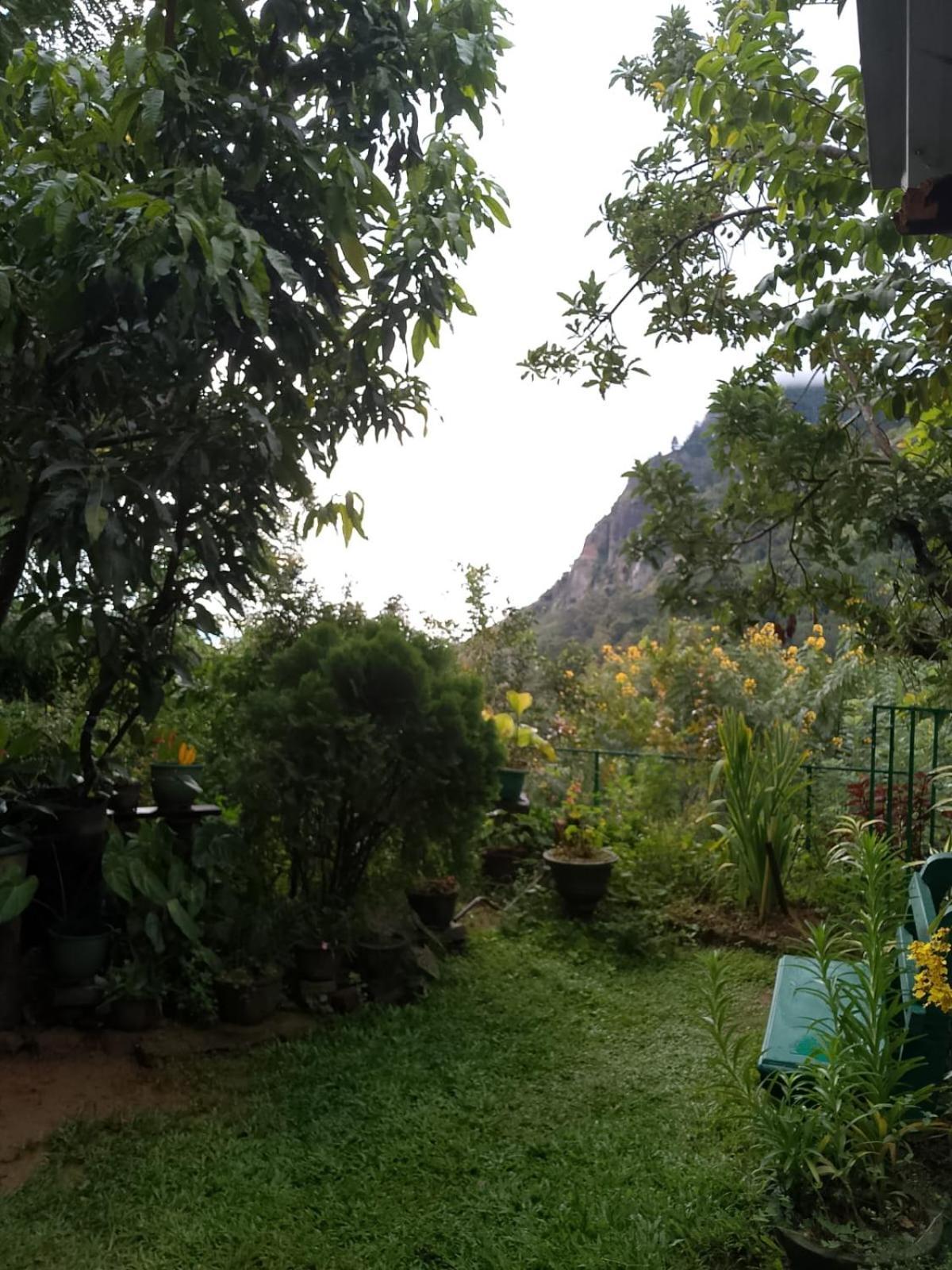 Bed and Breakfast Pasan Guest Ella Exterior foto